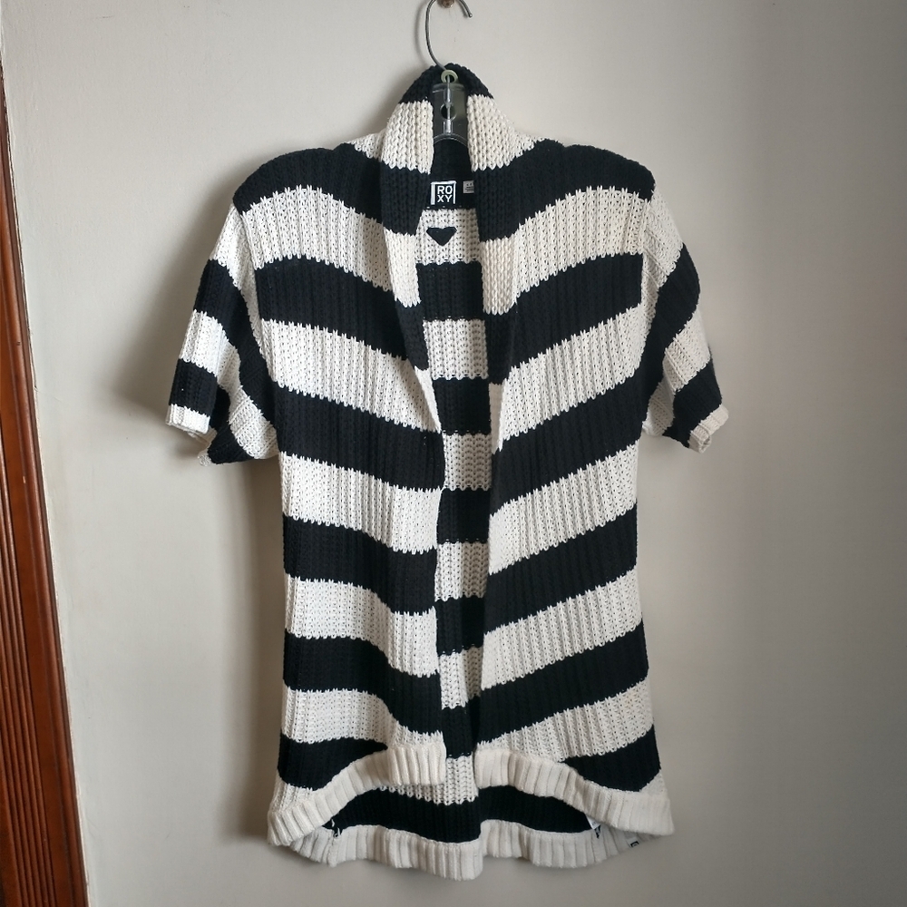 ROXY short-sleeved knitted open cardigan black and white chunky stripes sz small